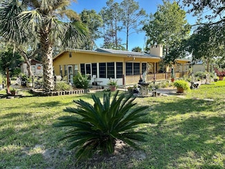 6450 Florida 24, Cedar Key, FL 32625
