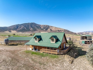 8890 E Maughan Rd, Lava Hot Springs, ID 83246