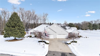 1987 Rolling Meadows Ln Unit 1989, Akron, OH 44312