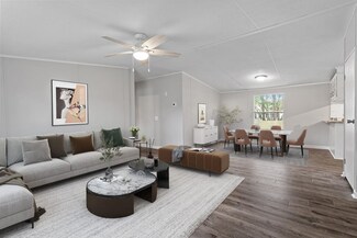 204 George St, Four Oaks, NC 27524
