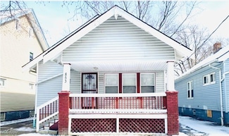853 E 144th St, Cleveland, OH 44110