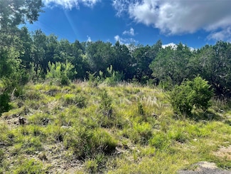 512 Highlander St, Lakeway, TX 78734