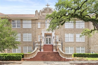 1215 Louisiana Ave Unit 105, New Orleans, LA 70115