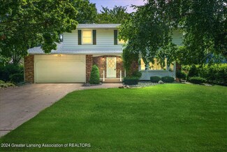 239 Chanticleer Trail, Lansing, MI 48917