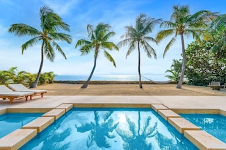 60 Ocean Front Dr, Key Largo, FL 33037