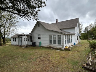 717 Brannon St, Altus, AR 72821