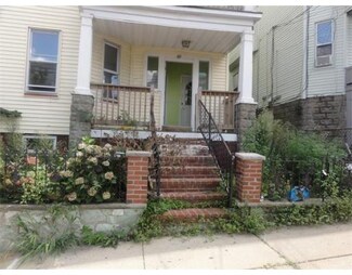 49 Thornton St, Revere, MA 02151