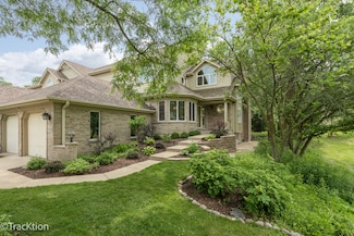 2325 Durand Dr, Downers Grove, IL 60515