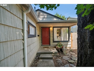 6417 SE Woodstock Blvd, Portland, OR 97206
