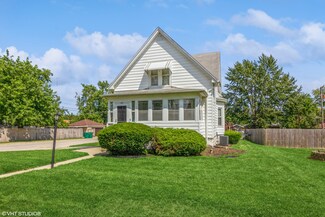1322 Dearborn St, Joliet, IL 60435