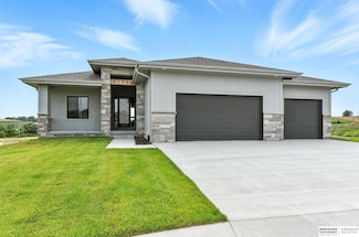 11256 S 219th St, Gretna, NE 68028
