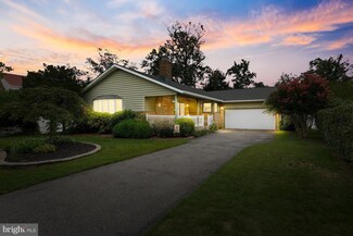 6916 Collins Ave, Pennsauken, NJ 08109