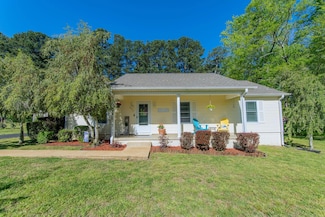 333 Azalia Rd, Adamsville, TN 38310