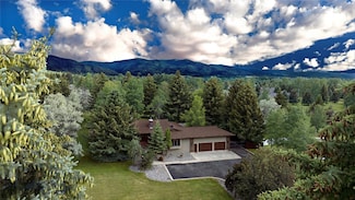 8472 Wagon Boss Rd, Bozeman, MT 59715