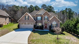 3815 10th St NE, Hickory, NC 28601