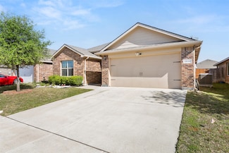 2532 Clarks Mill Ln, Fort Worth, TX 76123