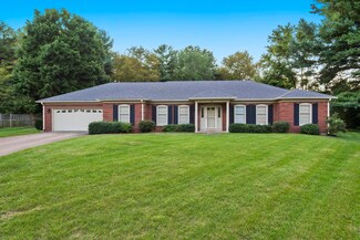 605 Autumn Ln, Lexington, KY 40502