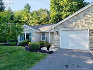 3725 E Vineyard Village Dr, Port Clinton, OH 43452