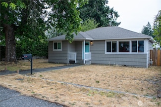 1325 Garrison Ave, Port Orchard, WA 98366