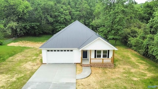 476 2nd St NE, Arab, AL 35016