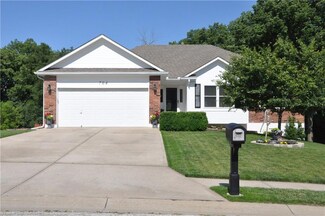 704 Old Stage Rd, Pleasant Hill, MO 64080