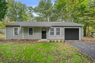 632 Beech St, Rockland, MA 02370