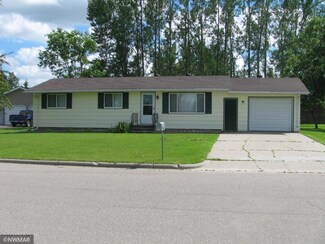504 9th St NW, Fosston, MN 56542
