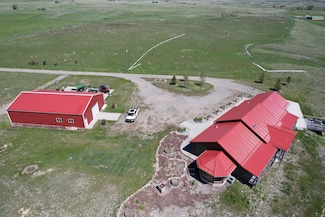 258A Howie Rd, Big Timber, MT 59011
