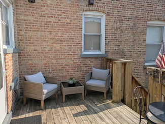 1511 W Pratt Blvd Unit 3, Chicago, IL 60626