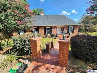 129 Golf Course Rd, Hartsville, SC 29550
