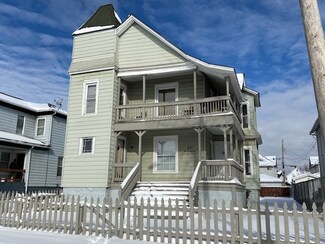 621 E Benton St, Joliet, IL 60432