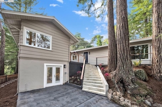 90 Upper Briar Rd, Kentfield, CA 94904