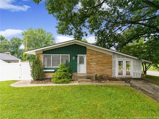 1543 Briarwood Dr, Clarksville, IN 47129