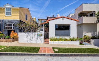 333 3rd St, Manhattan Beach, CA 90266