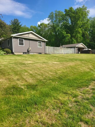 2565 Dan St, Jackson, MI 49201