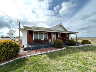 1335 Kaylor Rd, Mountain Grove, MO 65711