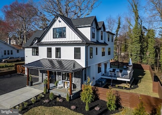 1401 Lawndale Rd, Havertown, PA 19083