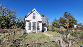 4121 Harris Ave, Saint Louis, MO 63115