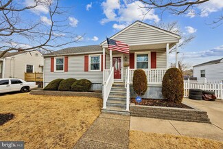 220 W Underwood Ave, West Deptford, NJ 08096