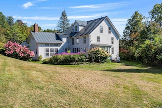 611 Center Rd, Middlesex, VT 05602