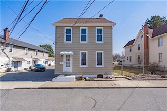 79 S Lea St, Macungie, PA 18062
