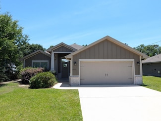 8195 Lucena St, Navarre, FL 32566