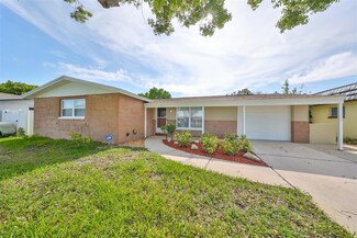 9410 Saint Regis Ln, Port Richey, FL 34668