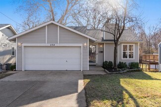 334 E Glendale Rd, Saint Louis, MO 63119