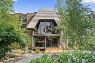 6085 Lincoln Dr Unit 223, Edina, MN 55436