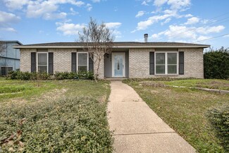 105 Lucinda Dr, Garland, TX 75040