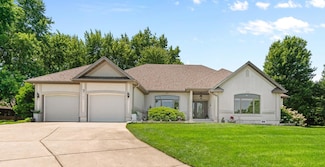 3702 E Dartmoor Ct, Springfield, MO 65802