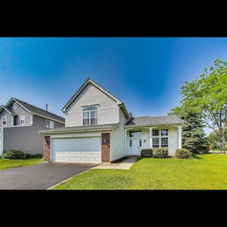 670 N Hastings Place, Lindenhurst, IL 60046