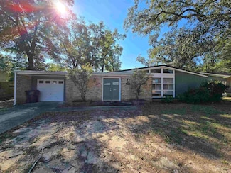 6445 Berryhill Rd, Milton, FL 32570