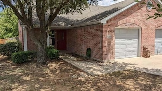 920 W Sierra Vista Ct, Midlothian, TX 76065
